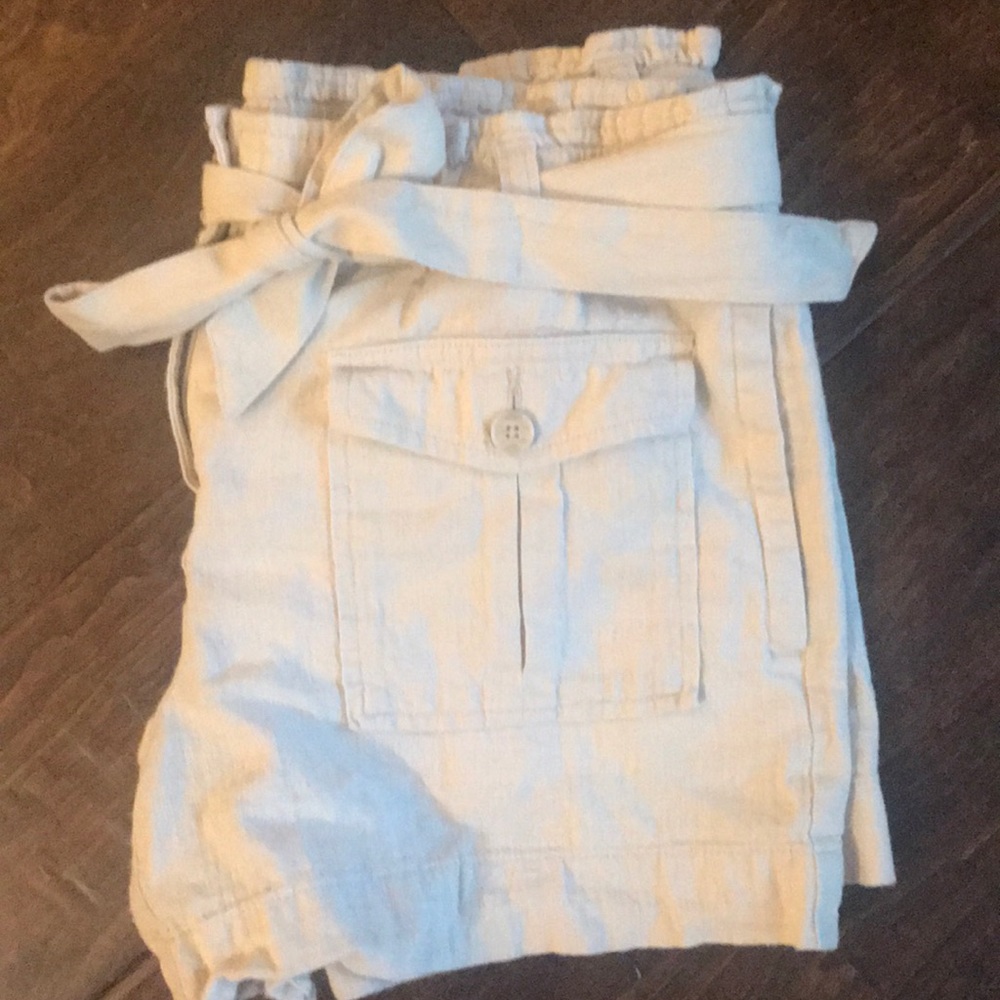 Loft outlet tie front linen shorts